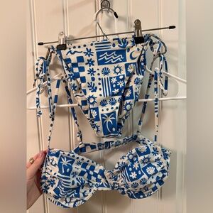 Rip curl blue and White Patterned Bikini Setting